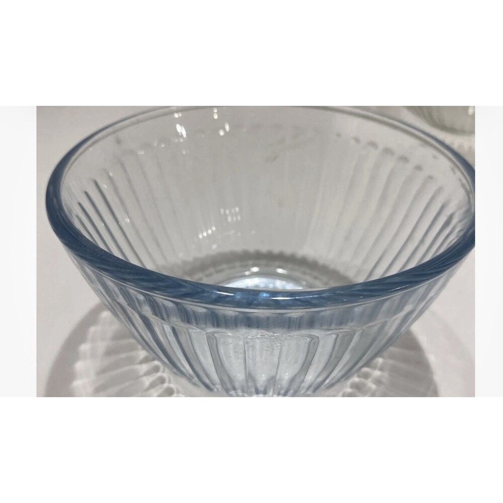 Vintage Pyrex 7401-S Clear Aqua Tinted Ribbed Glass 3 cup Mixing Bowl Made In US